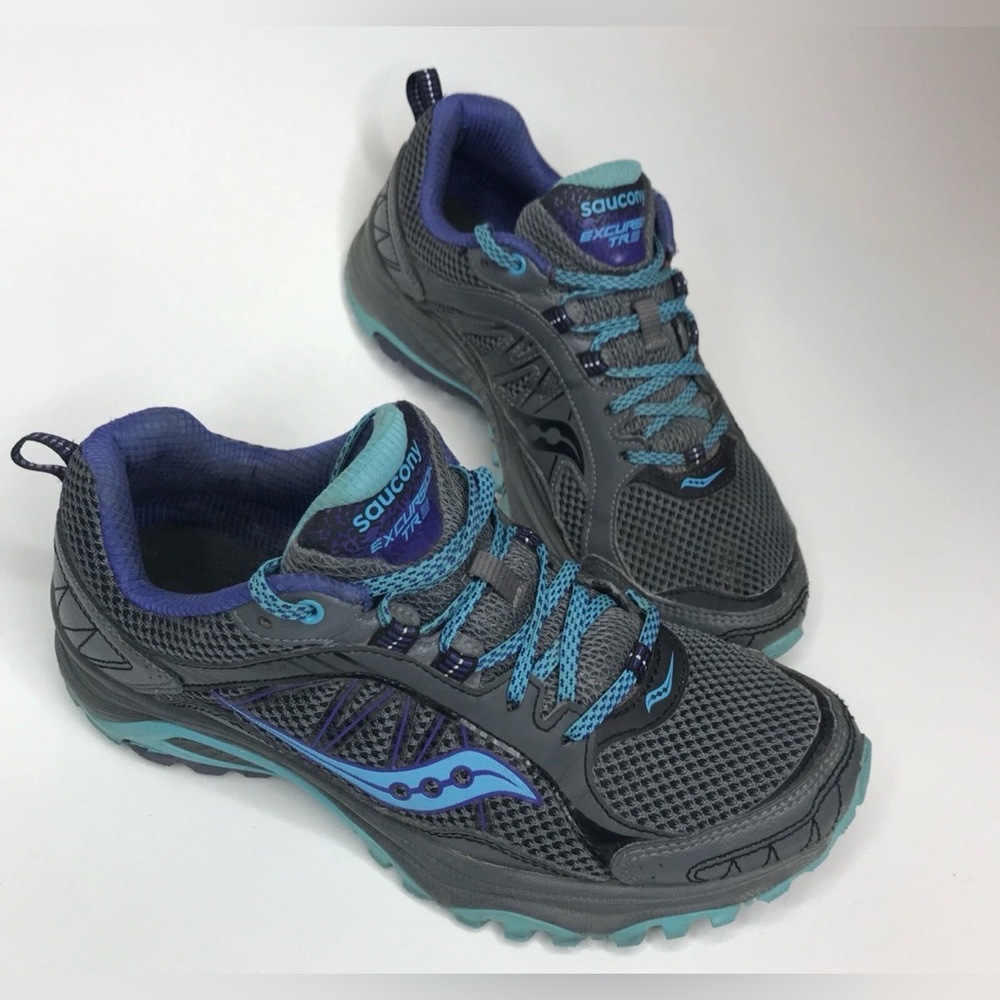 BRAND NEW- Saucony Women's Grid Excursion TR9 Trail Running Shoes  Size 7.